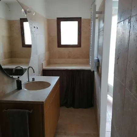 Prázdninový dům Maison De Village Avec Jardin *